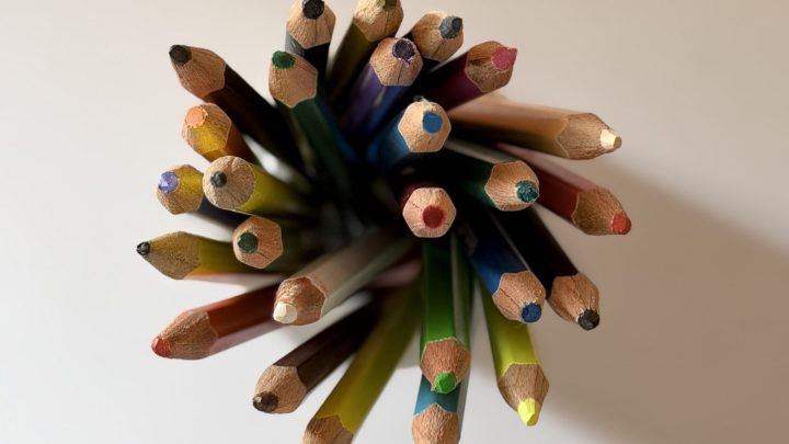 Arrays and Lists Explained (With Simple Examples)