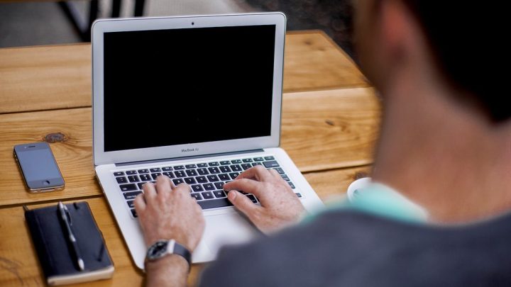 How to Fix ModuleNotFoundError: No Module Named ‘IPython’